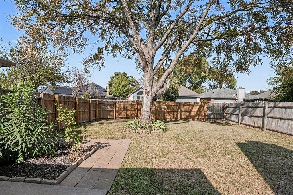 805 Nafus Street, Cedar Hill, TX 75104 805 Nafus Street, Cedar Hill, TX 75104