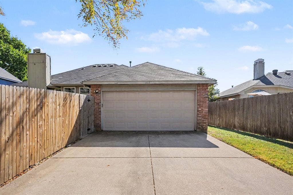 805 Nafus Street, Cedar Hill, TX 75104 805 Nafus Street, Cedar Hill, TX 75104