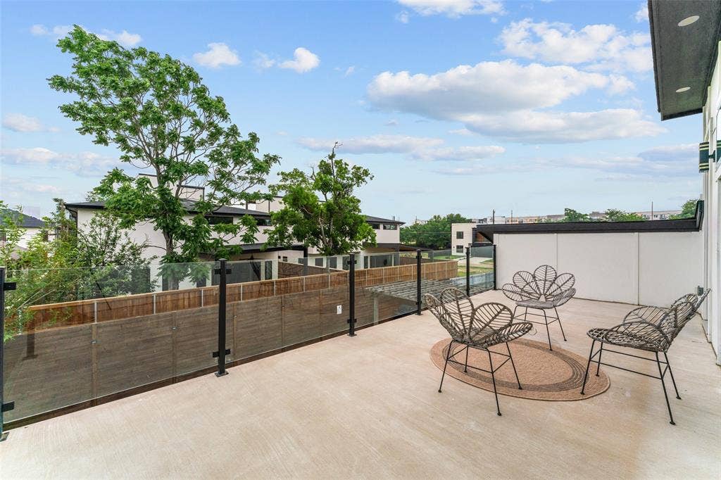 3210 Herbert, Dallas, TX 75212 3210 Herbert, Dallas, TX 75212
