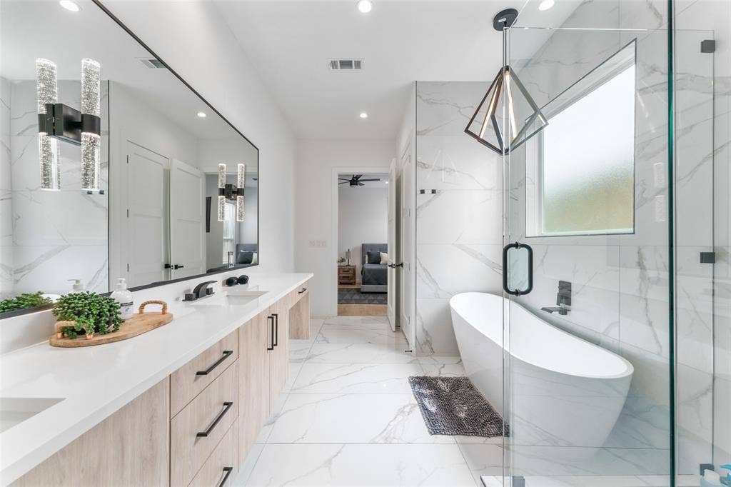 3210 Herbert, Dallas, TX 75212 3210 Herbert, Dallas, TX 75212