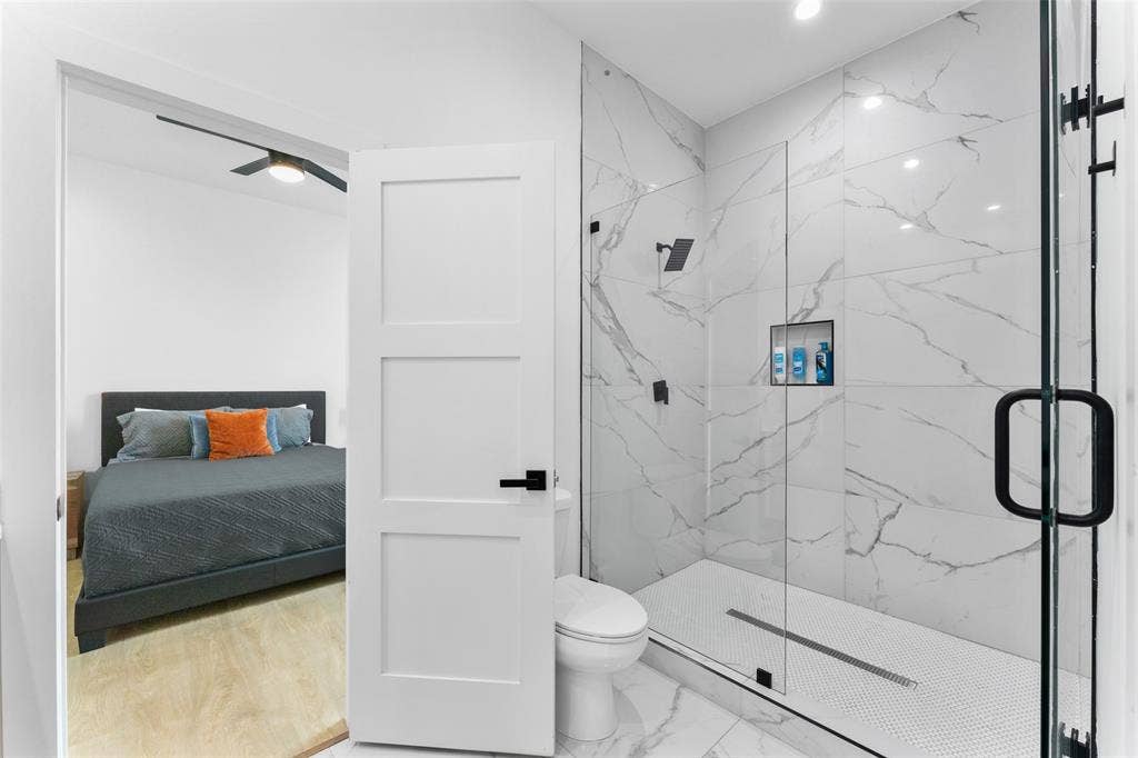 3210 Herbert, Dallas, TX 75212 3210 Herbert, Dallas, TX 75212