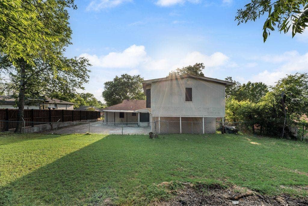 5706 Rocky Ridge Road, Dallas, TX 75241 5706 Rocky Ridge Road, Dallas, TX 75241