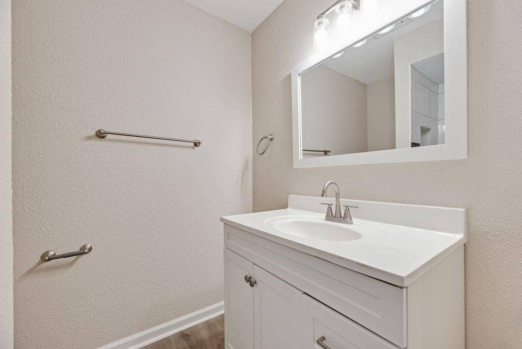 5706 Rocky Ridge Road, Dallas, TX 75241 5706 Rocky Ridge Road, Dallas, TX 75241