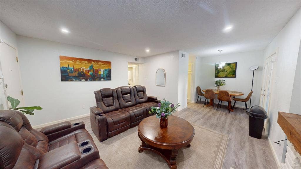 6646 E Lovers Lane, #1601, Dallas, TX 75214