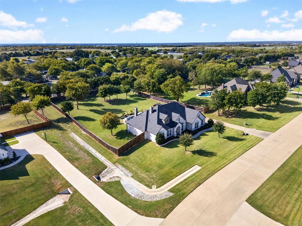 7431 Dillon Circle, Midlothian, TX 76065