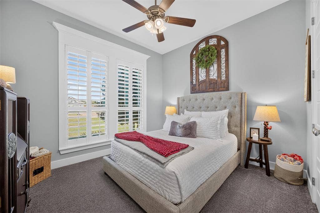 7431 Dillon Circle, Midlothian, TX 76065