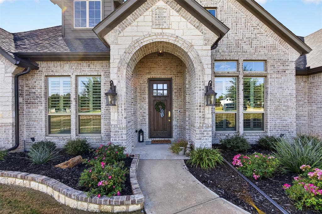 7431 Dillon Circle, Midlothian, TX 76065