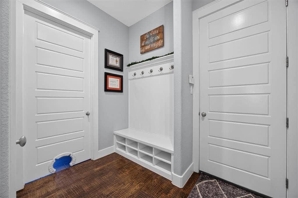 7431 Dillon Circle, Midlothian, TX 76065