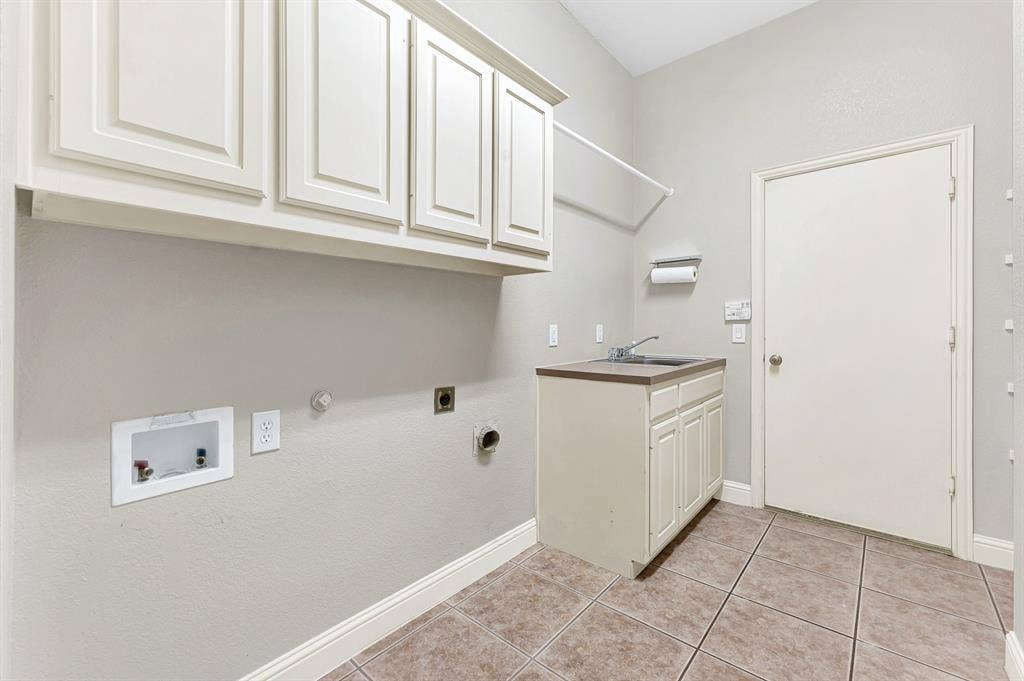11567 Castle Brook Lane, Frisco, TX 75035