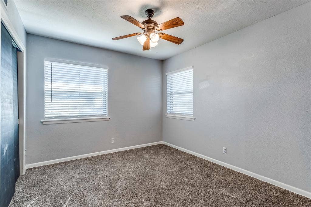 1811 Ferris Avenue, Waxahachie, TX 75165