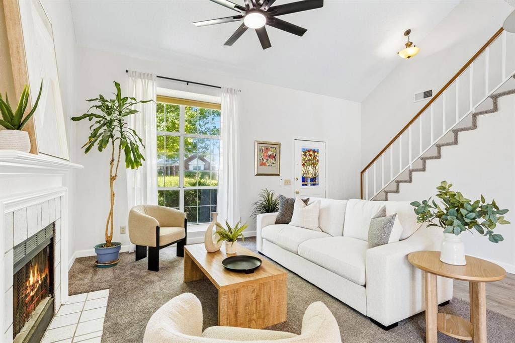 2214 Country Dell Drive, Garland, TX 75040 2214 Country Dell Drive, Garland, TX 75040