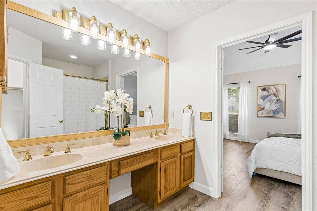 2214 Country Dell Drive, Garland, TX 75040 2214 Country Dell Drive, Garland, TX 75040