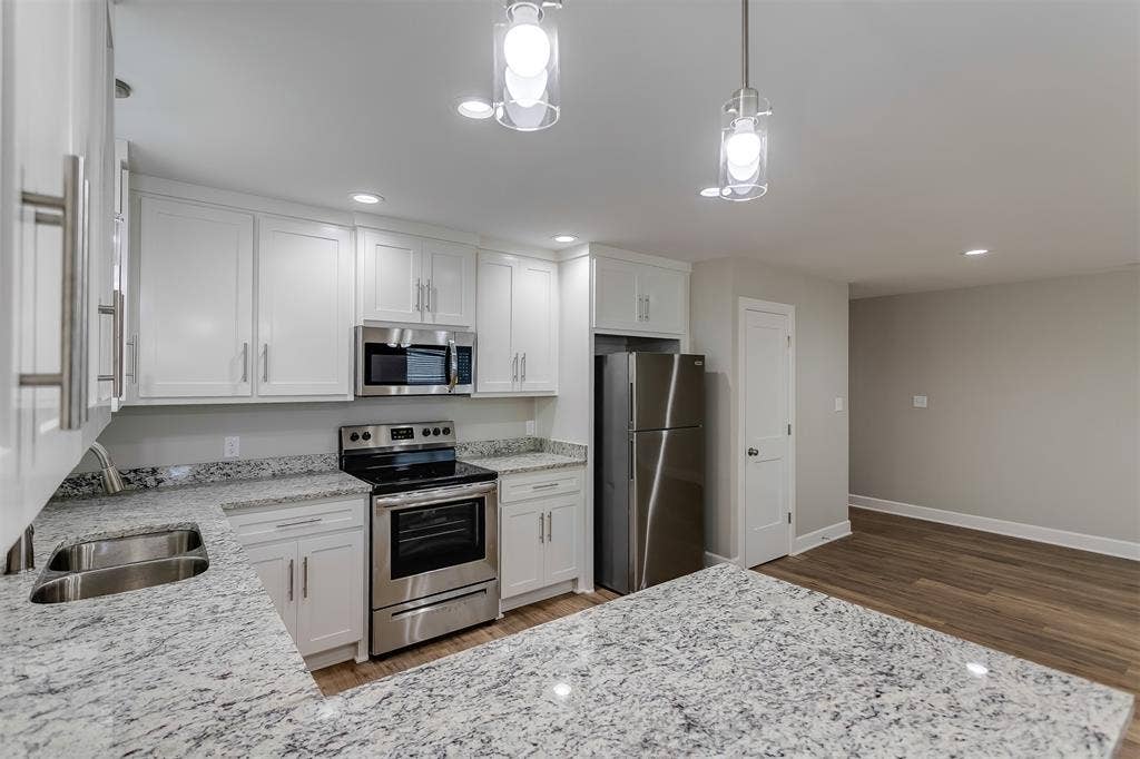 603 Casa Linda Drive, #B, Ennis, TX 75119 603 Casa Linda Drive, #B, Ennis, TX 75119