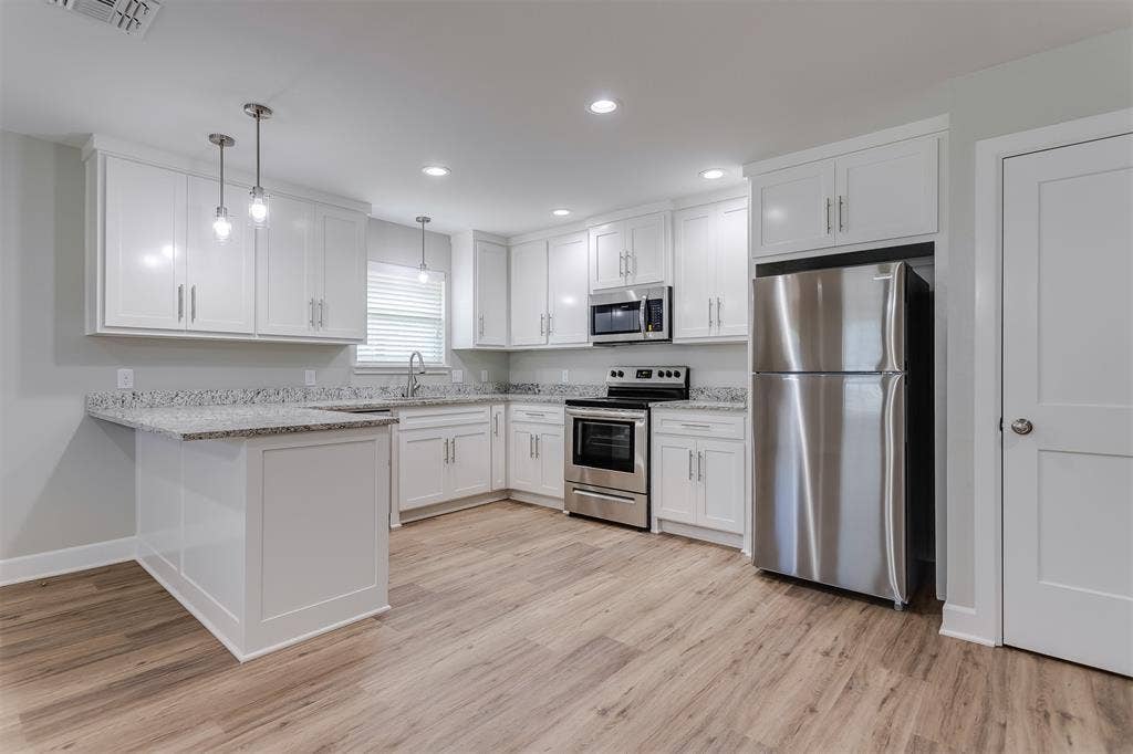 603 Casa Linda Drive, #B, Ennis, TX 75119 603 Casa Linda Drive, #B, Ennis, TX 75119
