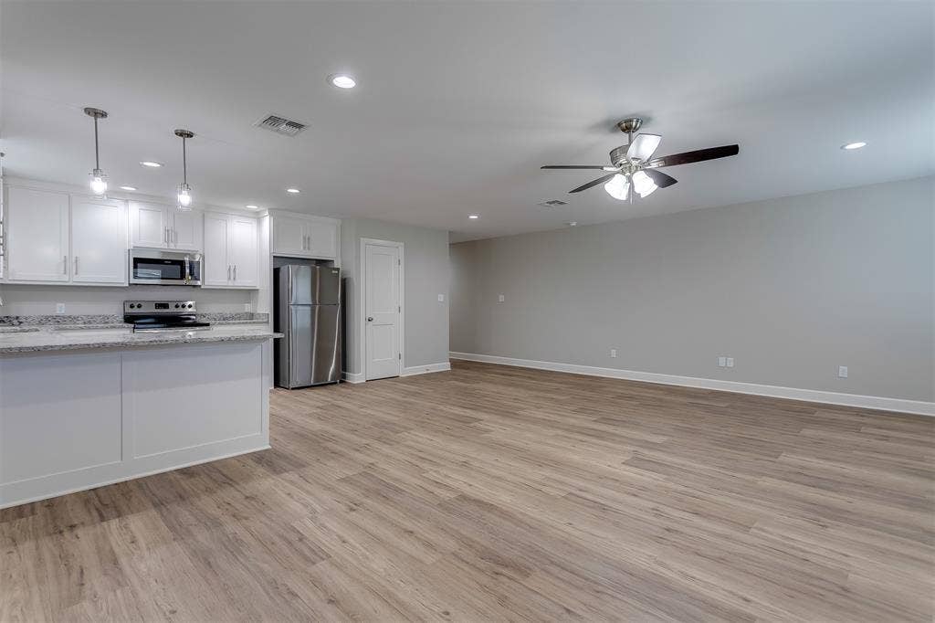603 Casa Linda Drive, #B, Ennis, TX 75119 603 Casa Linda Drive, #B, Ennis, TX 75119