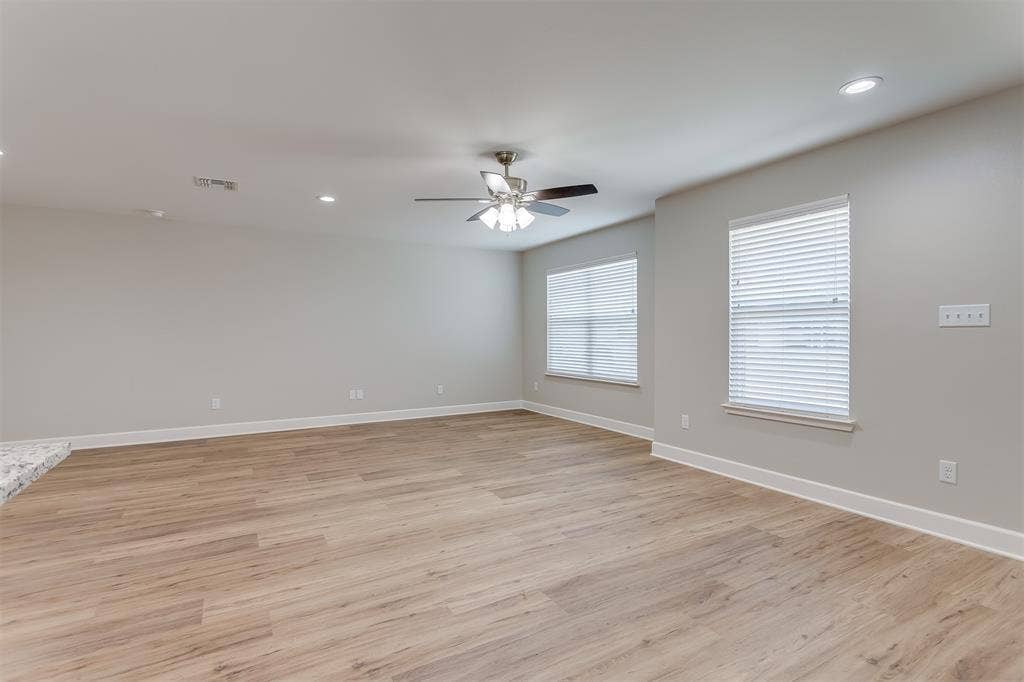 603 Casa Linda Drive, #B, Ennis, TX 75119 603 Casa Linda Drive, #B, Ennis, TX 75119