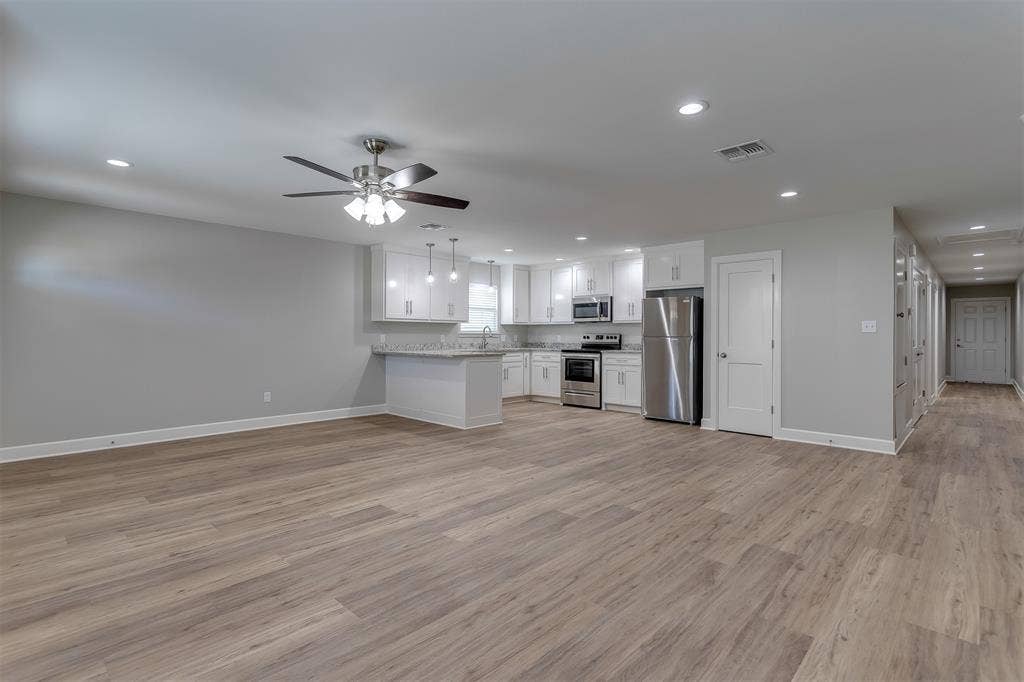 603 Casa Linda Drive, #B, Ennis, TX 75119 603 Casa Linda Drive, #B, Ennis, TX 75119