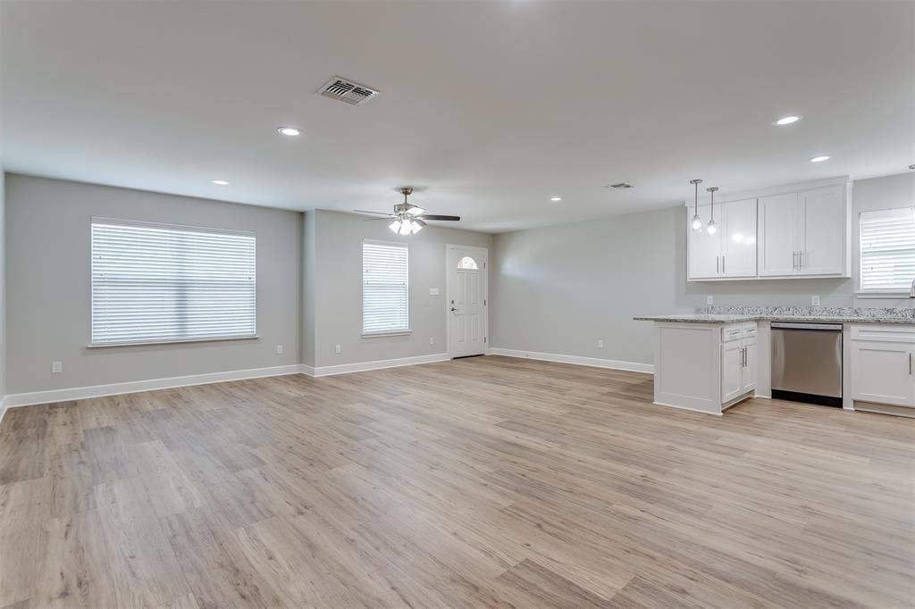603 Casa Linda Drive, #B, Ennis, TX 75119 603 Casa Linda Drive, #B, Ennis, TX 75119
