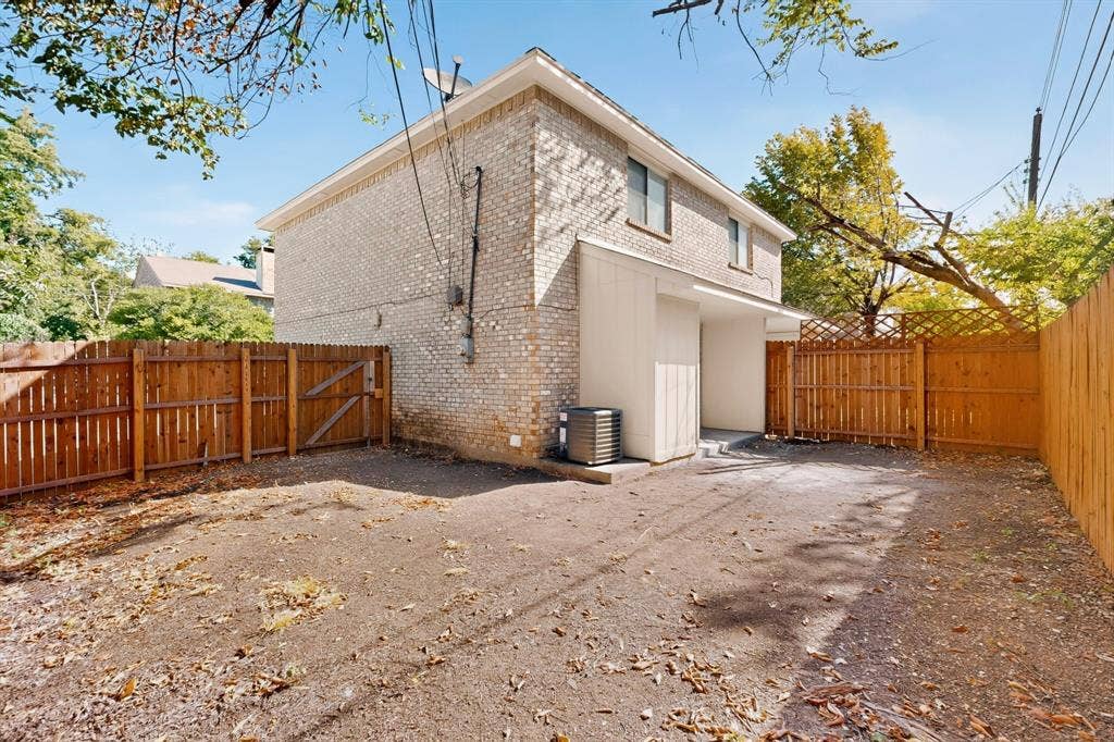 130 Graystone Place, Duncanville, TX 75137 130 Graystone Place, Duncanville, TX 75137