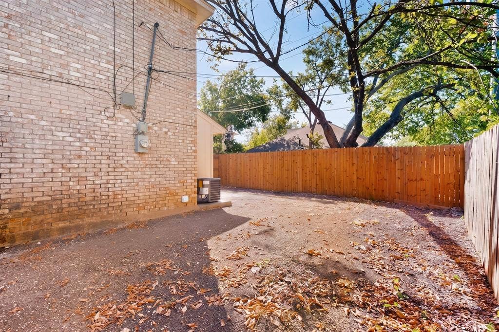 130 Graystone Place, Duncanville, TX 75137 130 Graystone Place, Duncanville, TX 75137