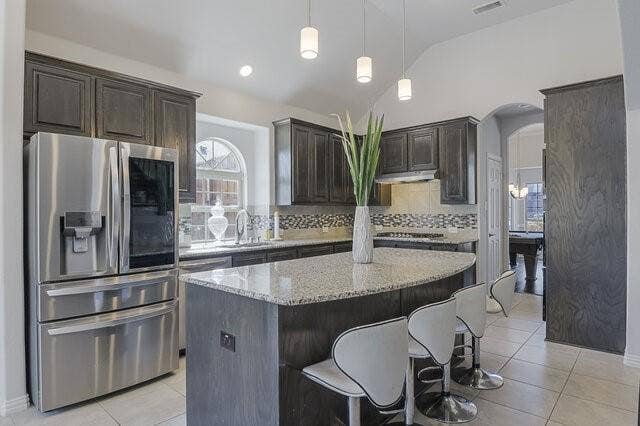 909 Heath Creek Drive, DeSoto, TX 75115