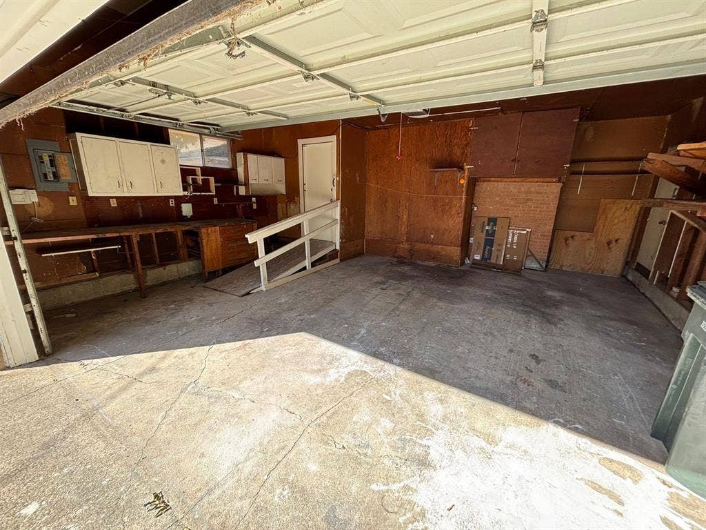 1814 Bardfield Avenue, Garland, TX 75041