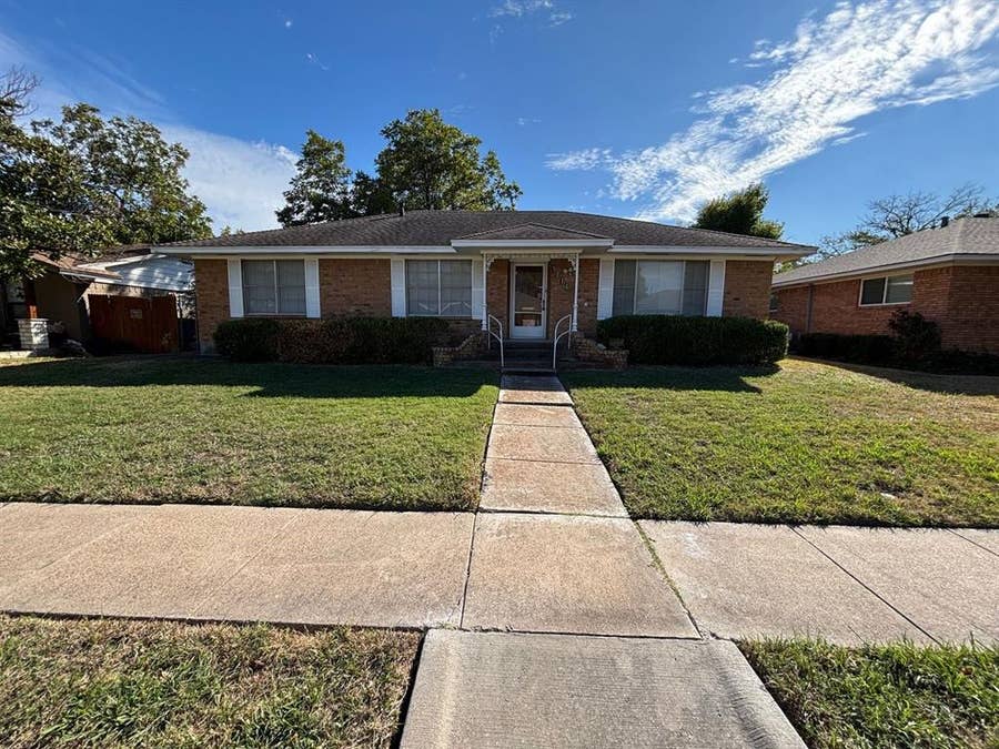 Property photo for 1814 Bardfield Avenue, Garland, TX