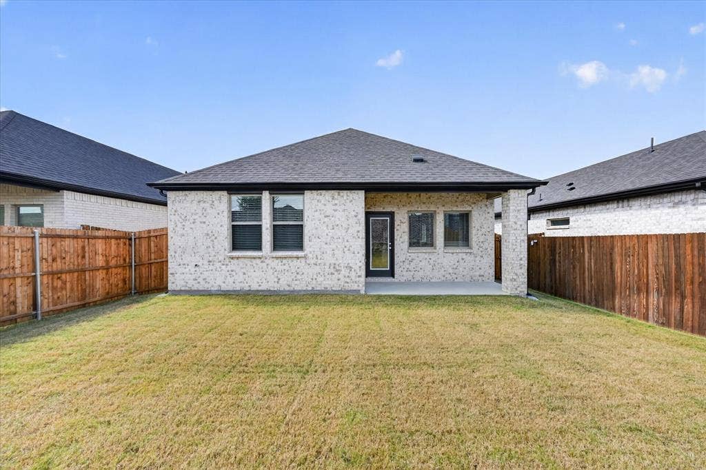 3405 High Valley Drive, Princeton, TX 75071 3405 High Valley Drive, Princeton, TX 75071
