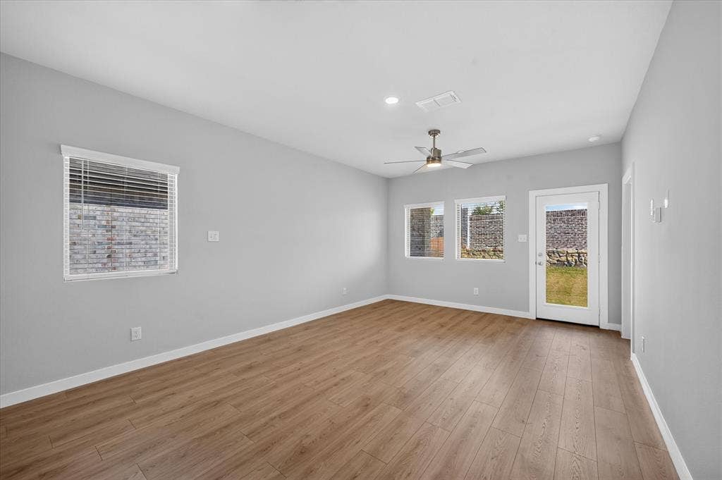3405 High Valley Drive, Princeton, TX 75071 3405 High Valley Drive, Princeton, TX 75071