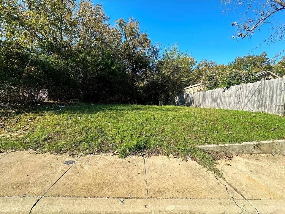 4631 Luzon Street, Dallas, TX 75216 4631 Luzon Street, Dallas, TX 75216