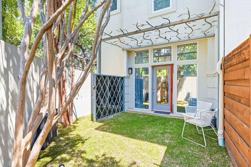 3707 Gilbert Avenue, #17, Dallas, TX 75219 3707 Gilbert Avenue, #17, Dallas, TX 75219