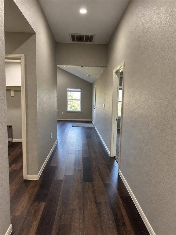 207 E Mccoulskey Street, Terrell, TX 75160 207 E Mccoulskey Street, Terrell, TX 75160