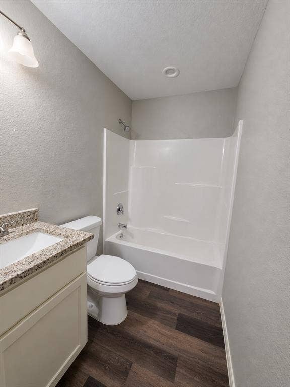 207 E Mccoulskey Street, Terrell, TX 75160 207 E Mccoulskey Street, Terrell, TX 75160