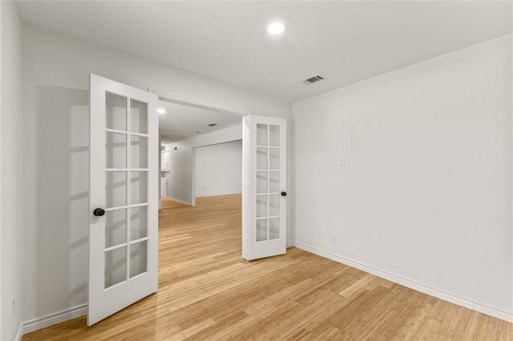4012 Shady Hollow Lane, Dallas, TX 75233 4012 Shady Hollow Lane, Dallas, TX 75233