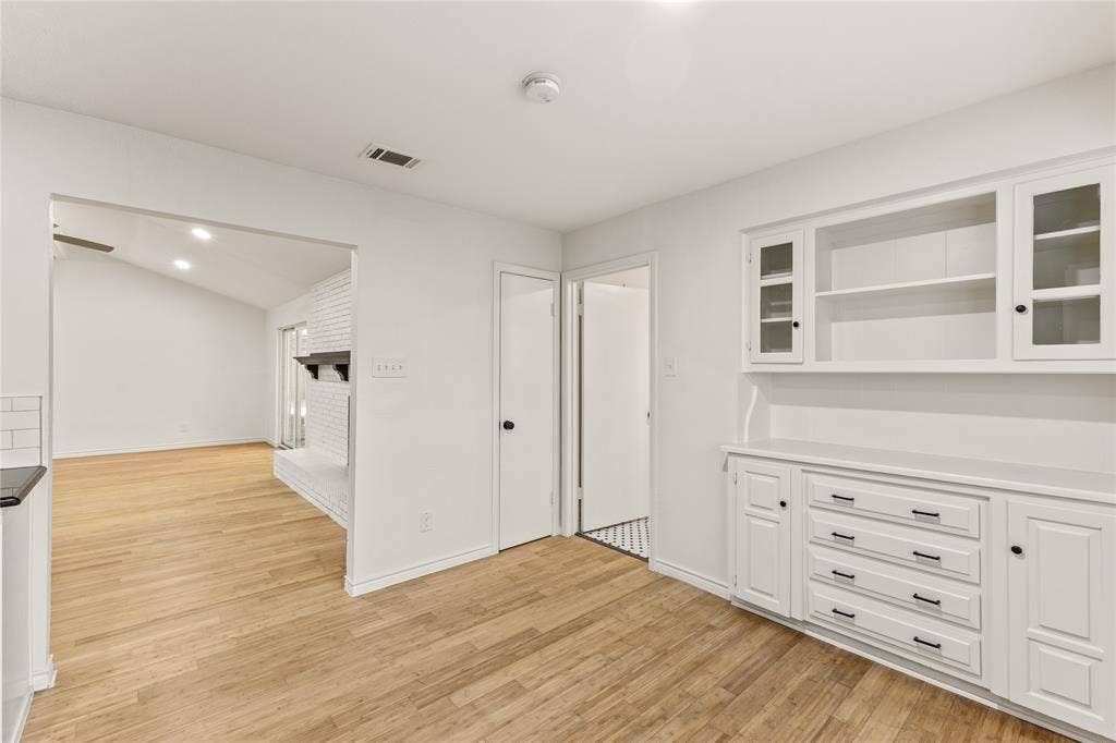 4012 Shady Hollow Lane, Dallas, TX 75233 4012 Shady Hollow Lane, Dallas, TX 75233