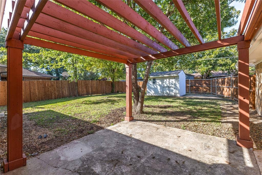 4012 Shady Hollow Lane, Dallas, TX 75233 4012 Shady Hollow Lane, Dallas, TX 75233