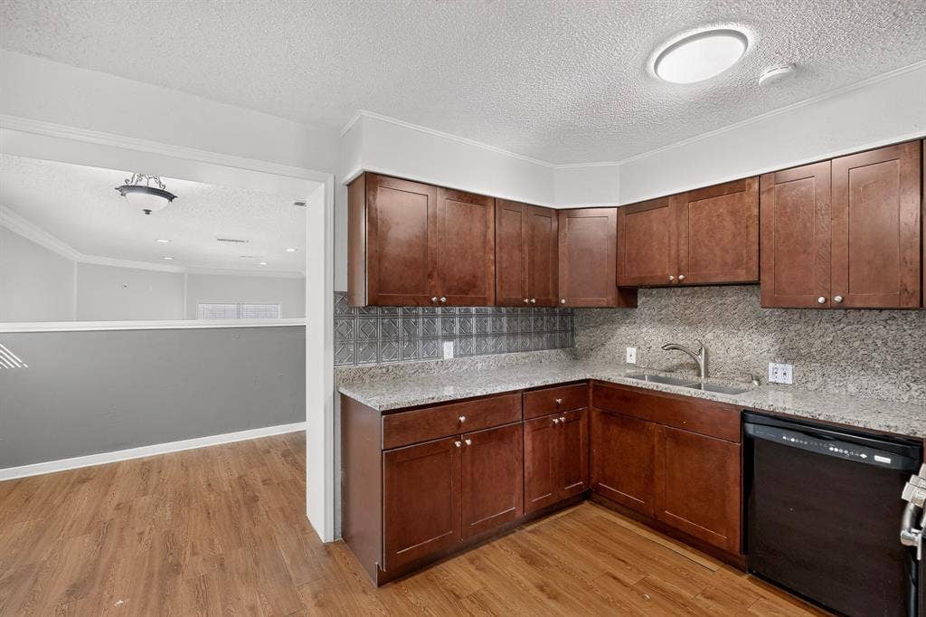 2213 Huskey Street, Garland, TX 75041 2213 Huskey Street, Garland, TX 75041