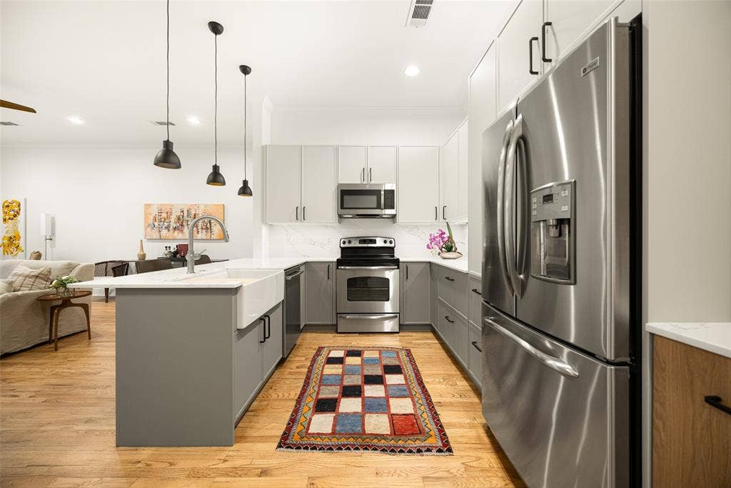5711 Ross Avenue, #6, Dallas, TX 75206 5711 Ross Avenue, #6, Dallas, TX 75206