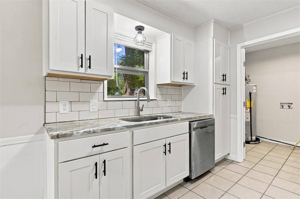3301 Southerland Drive, Waco, TX 76706 3301 Southerland Drive, Waco, TX 76706