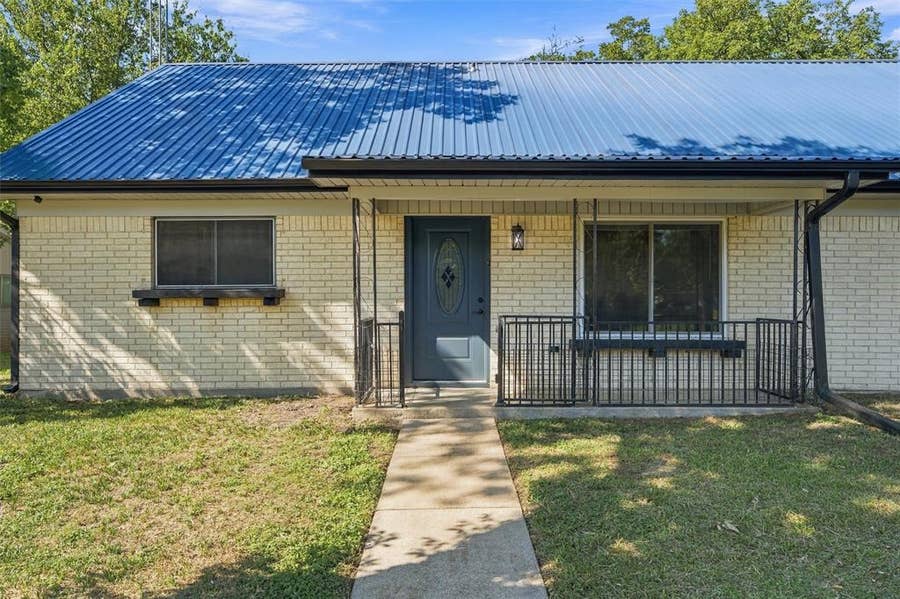 Property photo for 3301 Southerland Drive, Waco, TX