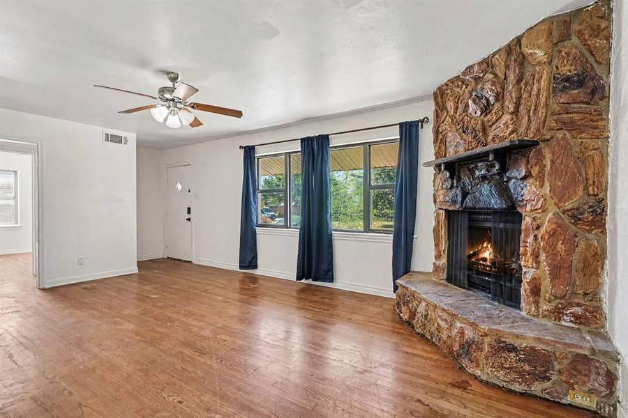 Property photo for 2409 Materhorn Drive, Dallas, TX