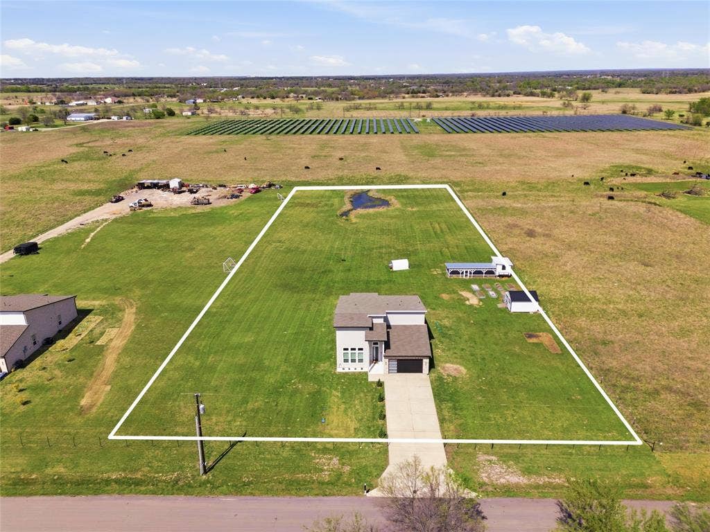 1568 County Road 3517, Quinlan, TX 75474 1568 County Road 3517, Quinlan, TX 75474