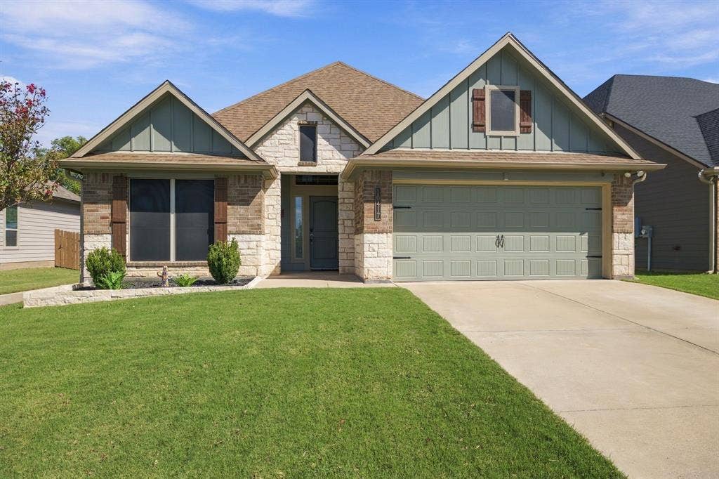 10417 Arabella Lane, Waco, TX 76708 10417 Arabella Lane, Waco, TX 76708