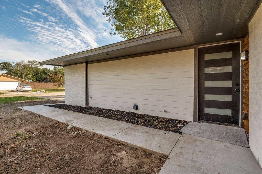 3531 Colgate Lane, Irving, TX 75062 3531 Colgate Lane, Irving, TX 75062