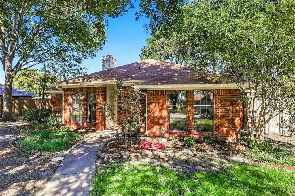 2315 Highridge Drive, Sachse, TX 75048 2315 Highridge Drive, Sachse, TX 75048