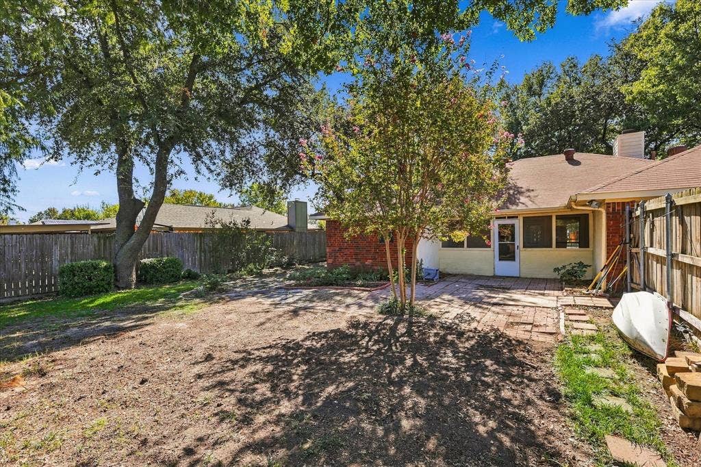 2315 Highridge Drive, Sachse, TX 75048 Plenty of space out back for entertaining family and friends!