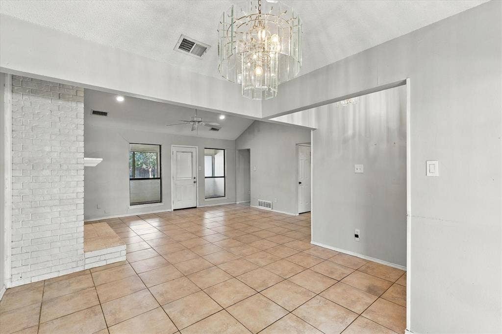 2315 Highridge Drive, Sachse, TX 75048 2315 Highridge Drive, Sachse, TX 75048