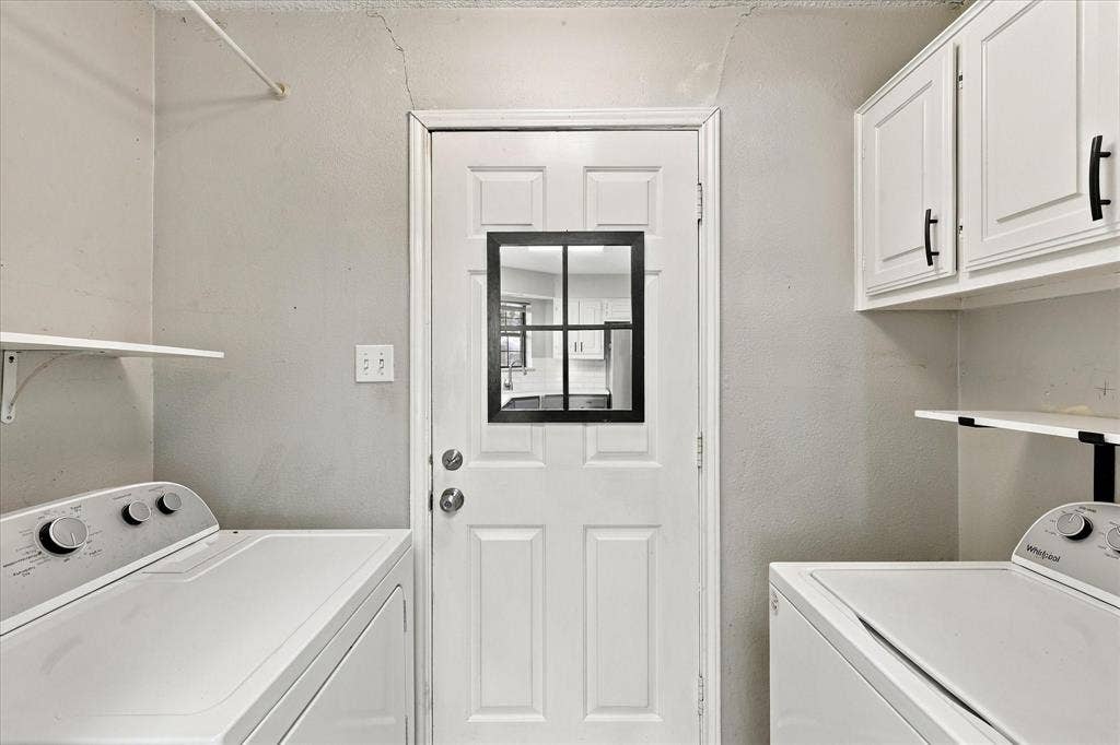 2315 Highridge Drive, Sachse, TX 75048 2315 Highridge Drive, Sachse, TX 75048