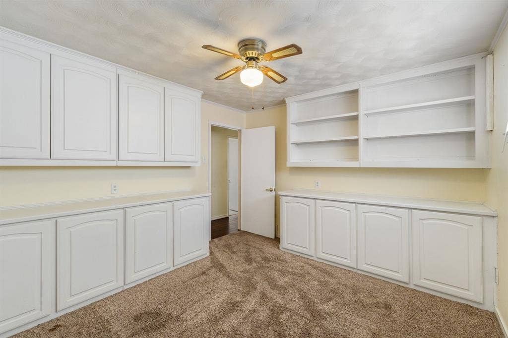 2334 Rockyglen Drive, Dallas, TX 75228
