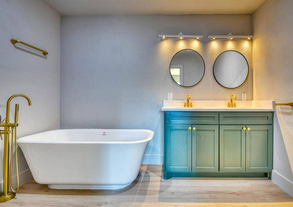 8085 Dove Cove, Frisco, TX 75034 8085 Dove Cove, Frisco, TX 75034